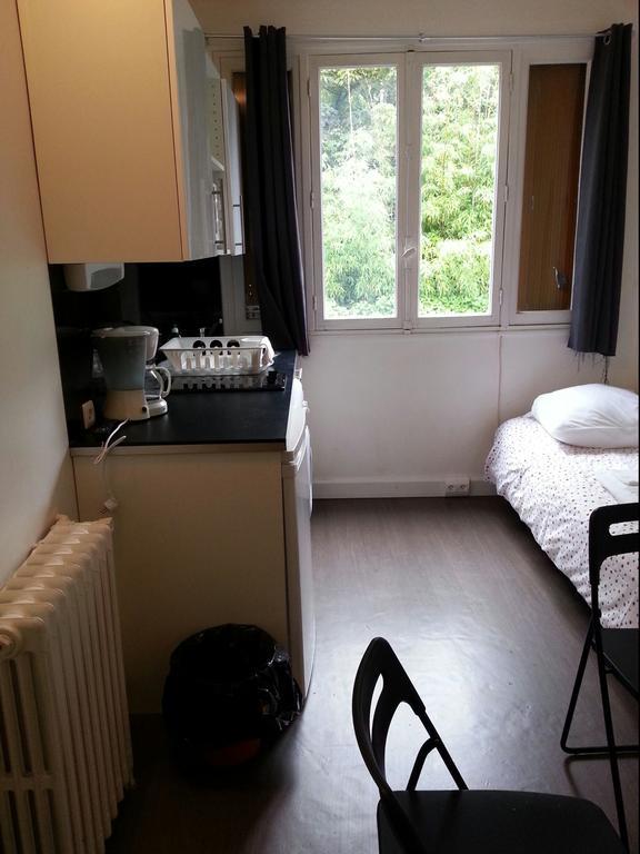 Hotel Studios Phenicio Porte De Versailles Malakoff Rum bild